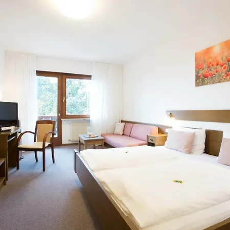 Sankt Urban Готель