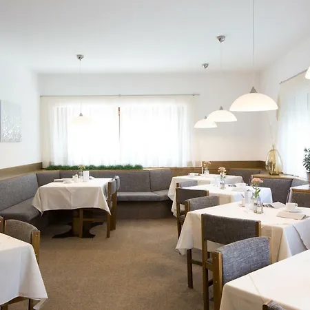 Sankt Urban 3*