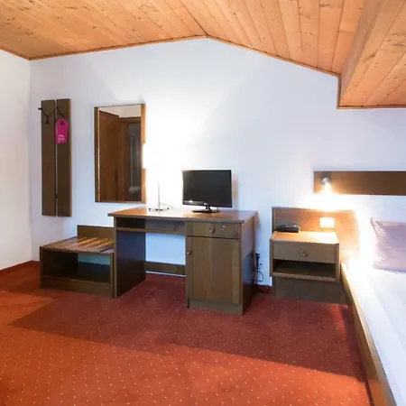 Sankt Urban 3* Merano